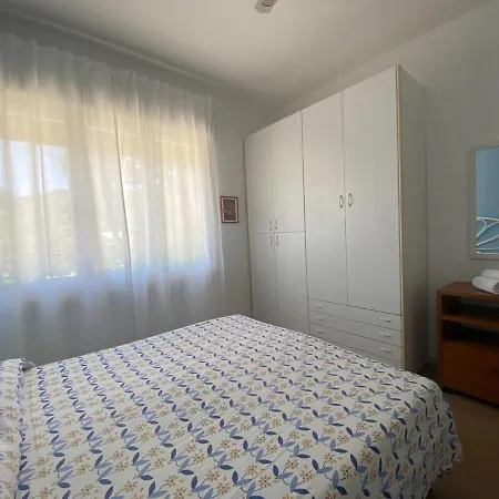 Apartment Mima White House *